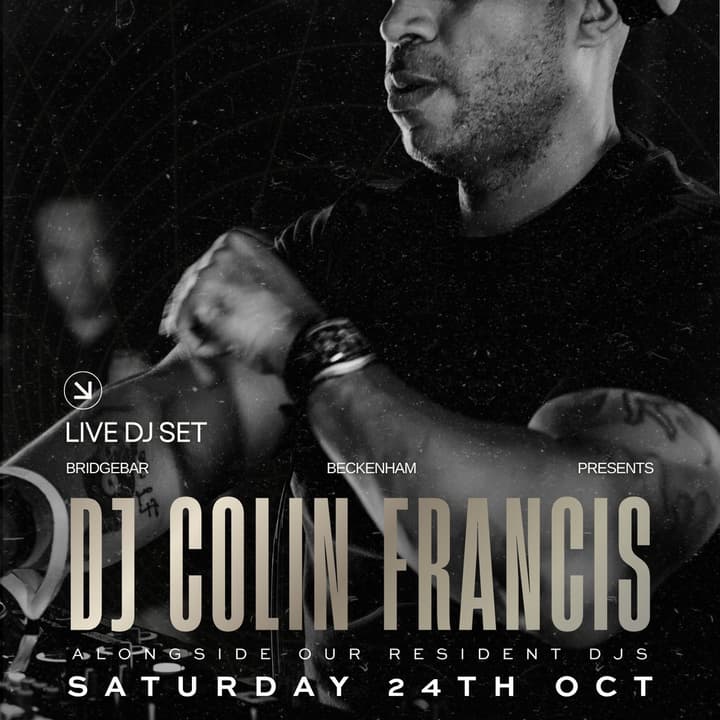 DJ Colin Francis at Bridgebar